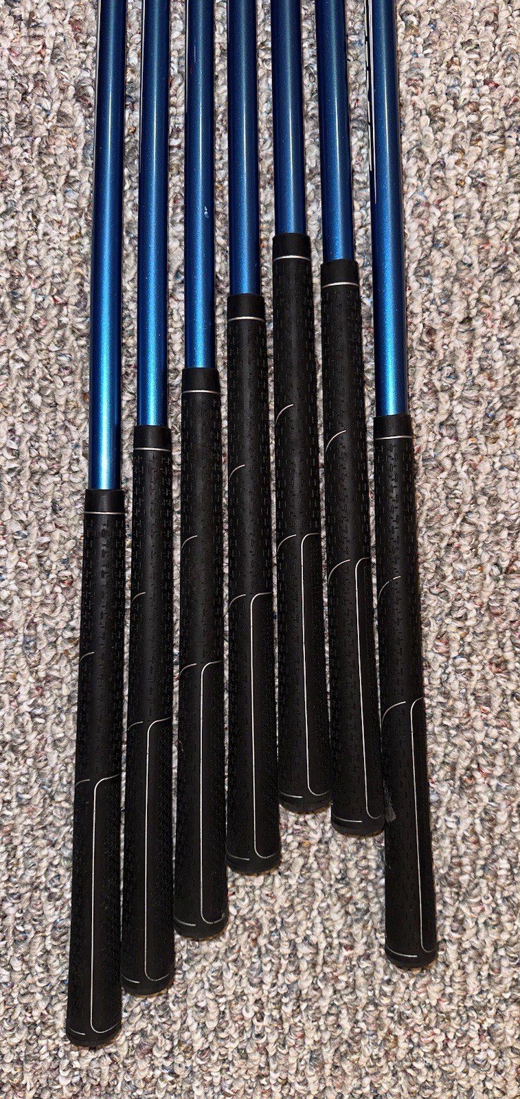 Nextt Zone Tour Series RH Golf Club Set 3W 5H 6-PW Regular Flex Graphite Shafts