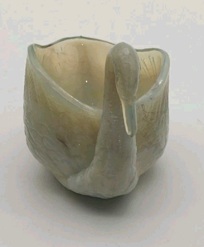 LE Smith Art Glass Swan Open Salt Cellar Dip Opalescent Trinket - Picture 2 of 6