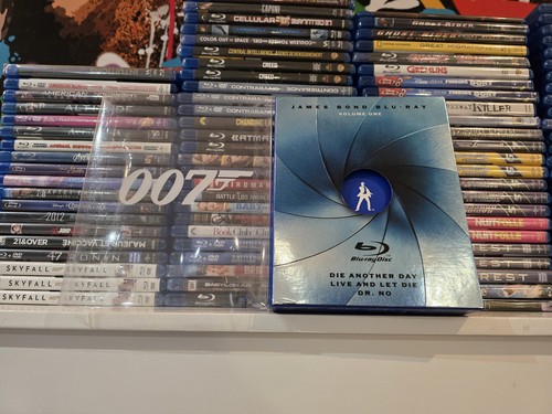 James Bond 007 Blu-ray: Volume One Box Set (Die Another Day, Live and Let Die) - Picture 2 of 6