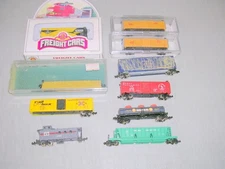 Lot of 10 N Scale Train Cars - Mixed Brands Rolling Stock