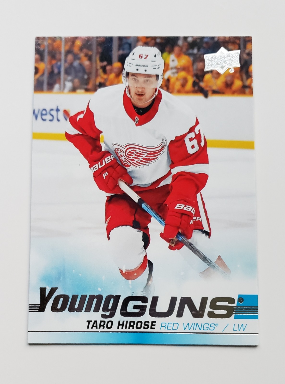 2019-20 Upper Deck - Young Guns Taro Hirose #215 (RC) - Detroit Red Wings 