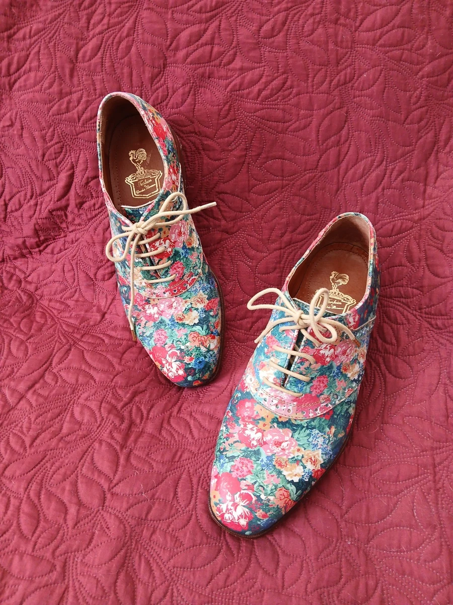 Leather Upper Floral Dress Shoes for Men with Wingtip for  display picture 2
