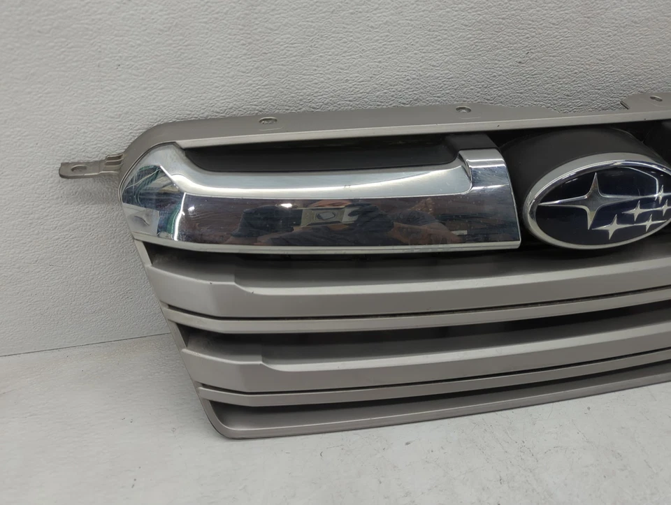 2014 Subaru Outback grade dianteira para-choque não incluído P3CI2 - Imagem 2 de 4