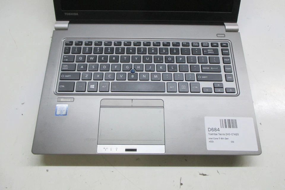 Toshiba Tecra Z40-C1420 Laptop Intel Core i7-6th Gen. - Parts/Repair - Image 2 of 4
