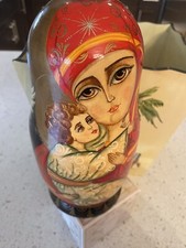 Rare Find Russian 8 Pc Matryoshka Mom Family Nesting Doll 9 Hand Paint- Signed