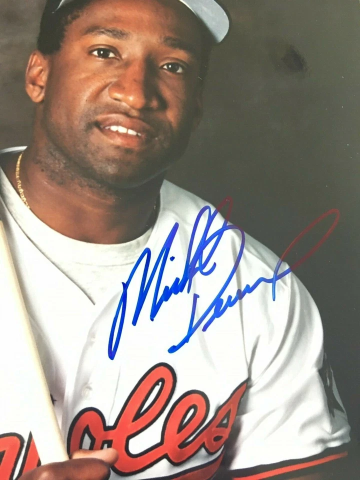 MIKE DEVEREAUX BALTIMORE ORIOLES 1995 NLCS MVP RARA FOTO FIRMADA Foto 2 de 2