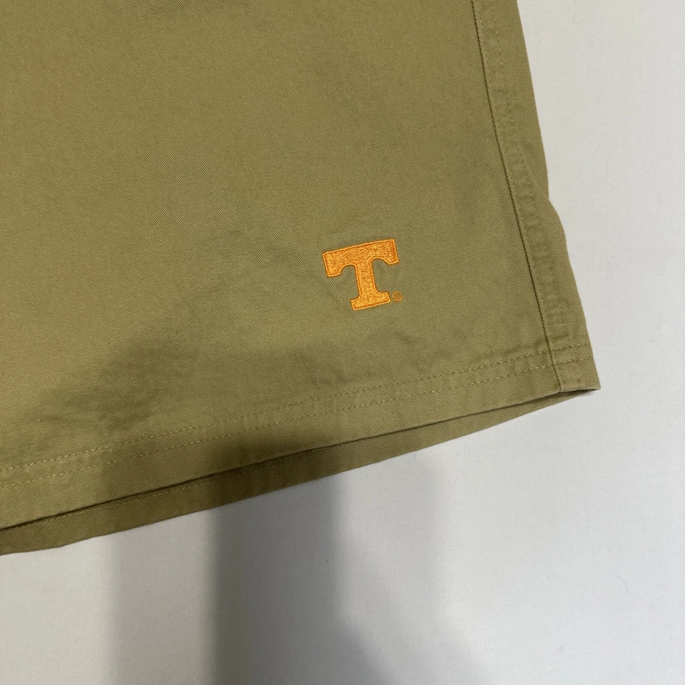 Pantalones Cortos Chinos NCAA Universidad de Tennessee Para Hombres 2XL 44-46 Caqui 9" College Preppy Foto 2 de 4