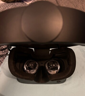 Oculus Rift S PC-Powered VR Gaming Headset - Black