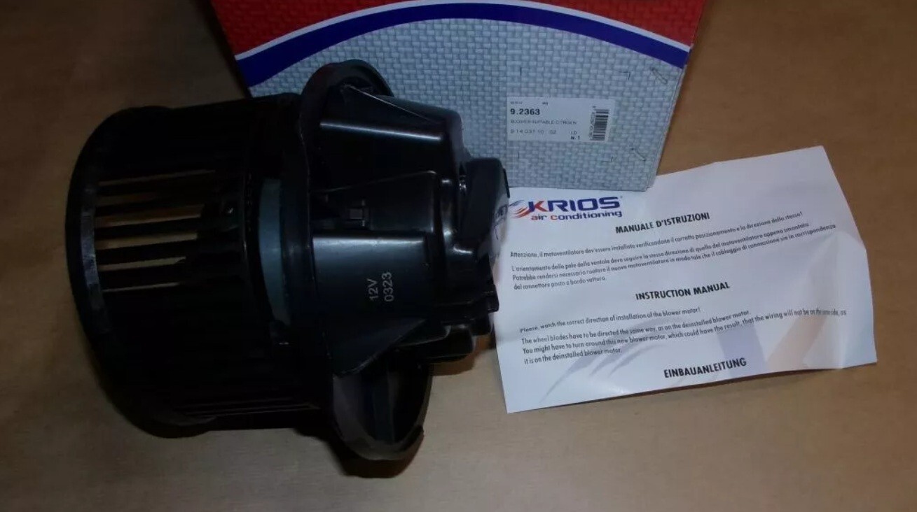 Moteur de ventilateur de chauffage résout panne ventilation Citroën C5 2001-2004 référence 6441.N7