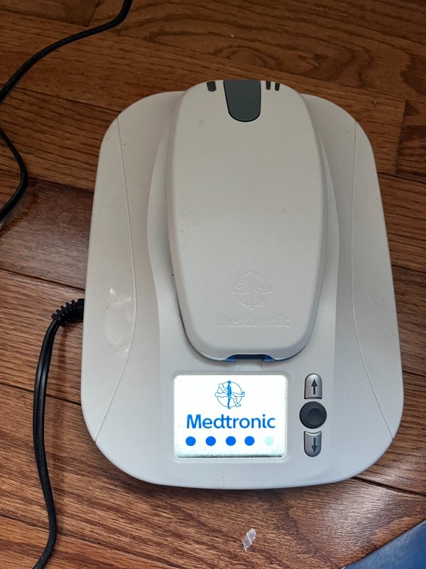 Medtronic MyCareLink 24950 white remote cardiac heart device patient monitor