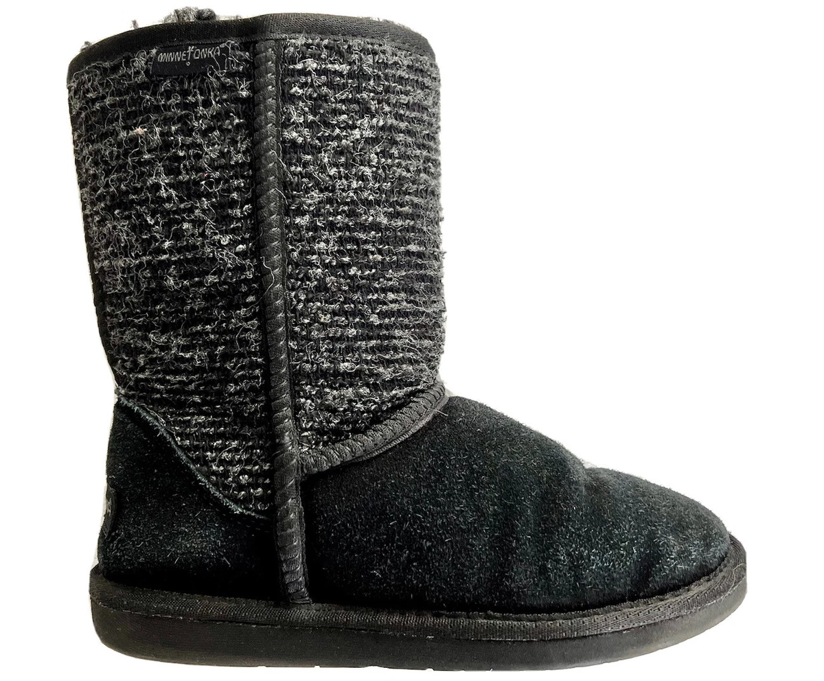 Minnetonka sheepskin deals ankle boot