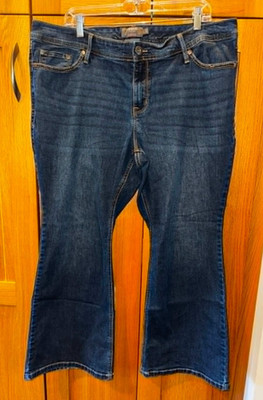 TORRID Dark Blue Denim LUXE SLIM BOOT Super Stretch Bootcut Jeans ~ Sz 20S Short