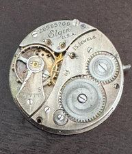 VINTAGE 6/0 SIZE ELGIN POCKET WATCH MOVEMENT GR. 428 NOT RUNNING BAD STAFF