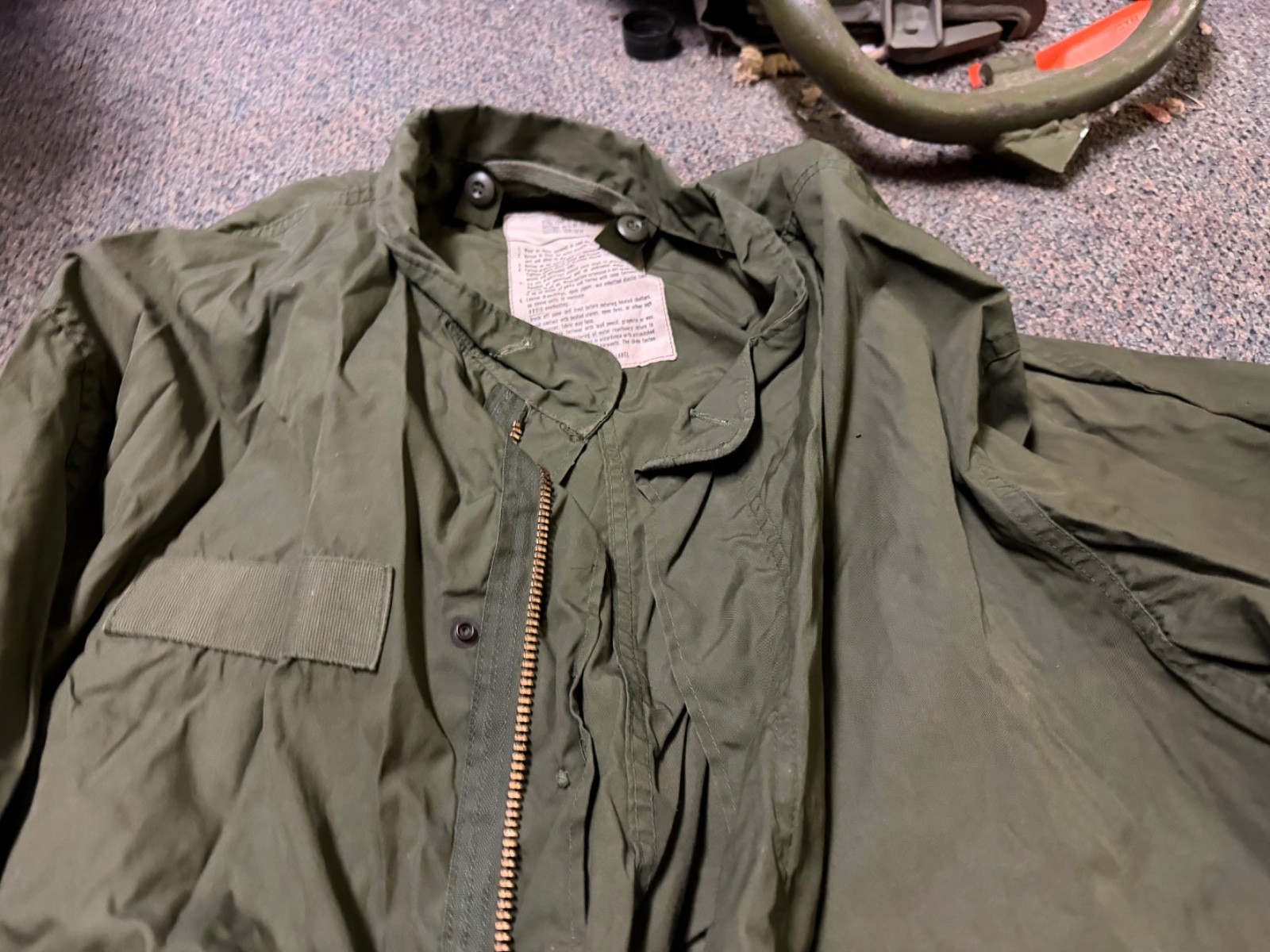 ORIGINAL VIETNAM WAR US ARMY M-65 ARTIC COLD WEATHER PARKA-LARGE, 1977