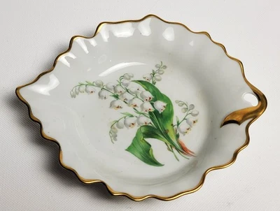 Assiette En Forme De Feuille De Muguet LIMOGES France Avec Bordure Dorée 7 1/4" - Photo 1/3