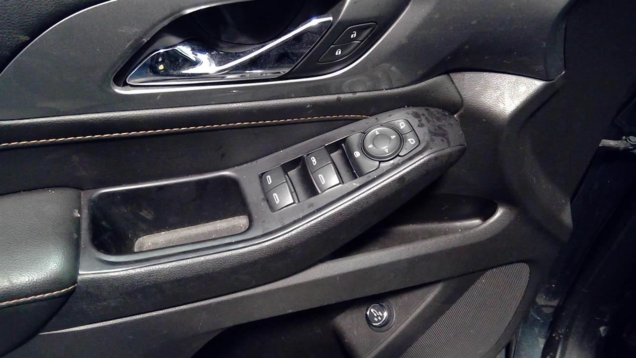 Picture 18 of 24