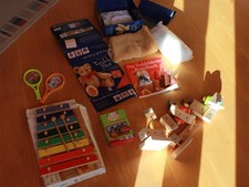 Set mit Holzxylophon (TCM), Teddy-Bär-Set, Tierwelt-Quiz, Holzbausteine
