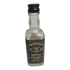 VTG Jack Daniels Whiskey Delta Airlines 1/10 Pint Glass Bottle Empty Kentucky