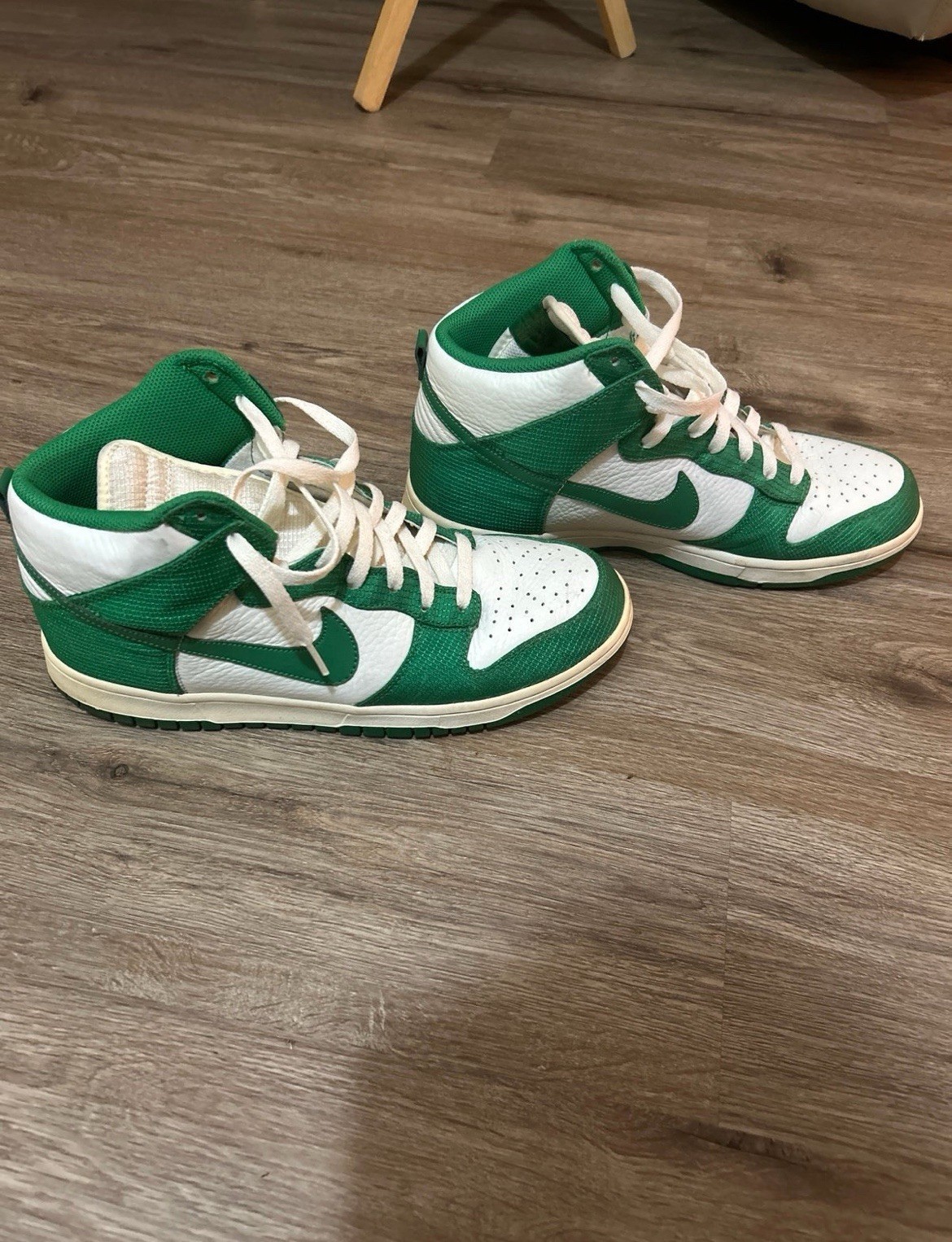 Nike dunks - image 2