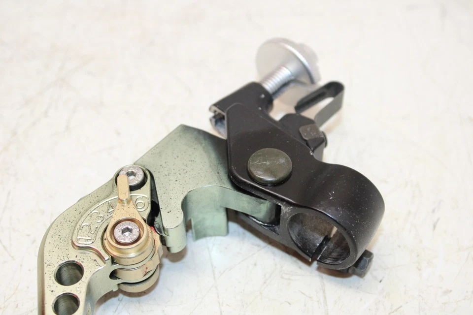 2003 Yamaha Yzf R1 Clutch Perch Mount with Lever - Image 4 of 4