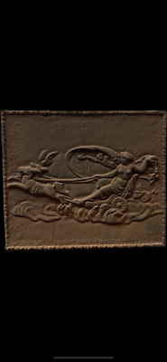 Plaque De Cheminée Ancienne En Fonte – Décor Course De Char – XIXe Siècle