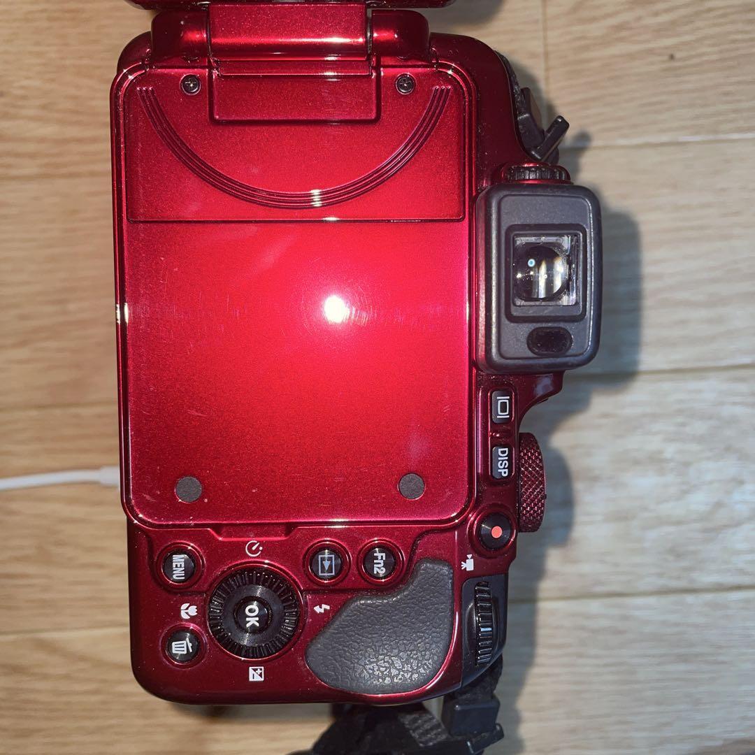 Nikon B700 20.3MP 60x Optical Zoom Coolpix Compact System Camera