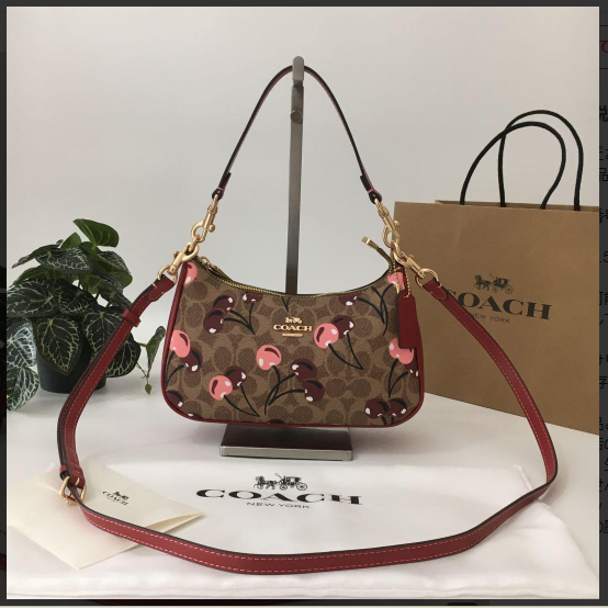 COACH CY694 Teri Shoulder Bag Signature Cherry Print Brown COACH CY694 Teri Shoulder Bag Signature Cherry Print Brown