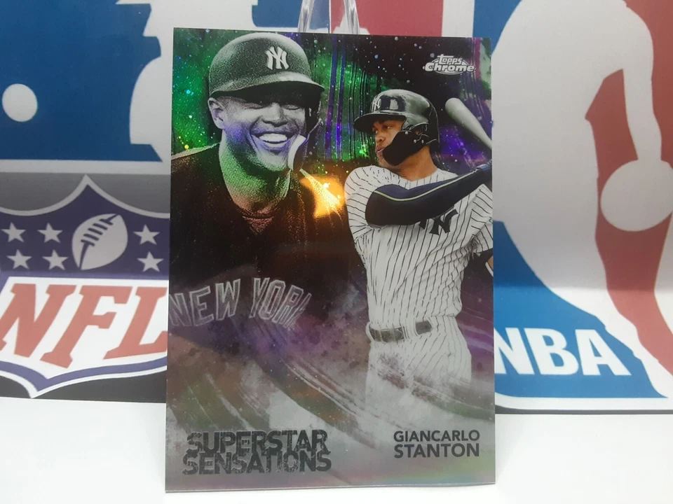 ⚾️2018 Topps Chrome Superstar Sensations Green 97/99 Giancarlo Stanton #SS-13 - Image 2 of 3