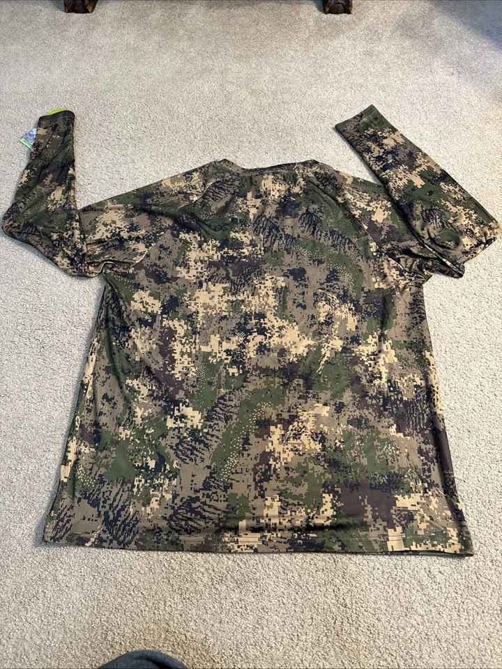Sitka Knock off - Long Sleeve Lt Wt Crew by WFS Like Ground Forest Large - Image 2 of 4