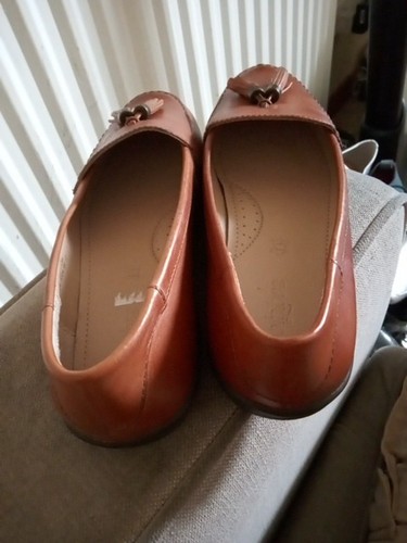 Braune Damen-Halbschuhe aus Leder Größe 6,5, Fußhandschuh - Bild 3 von 15