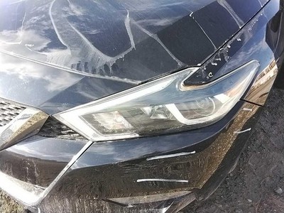 Used Left Headlight Assembly fits: 2017 Nissan Maxima halogen Left Grade C