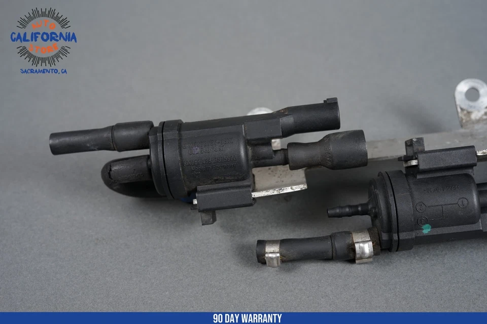 Соленоид переключающего клапана 98-11 Mercedes W211 W208 E320 S550 CLK EGR со шлангом изготовитель оборудования - Изображение 2 из 4