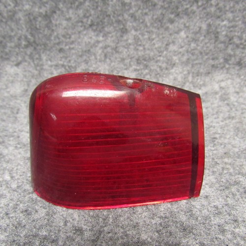 Red Plastic Clearance Marker Light Lamp POL 1 P1-69 Peterson ? 25297 - 第 1/4 張圖片
