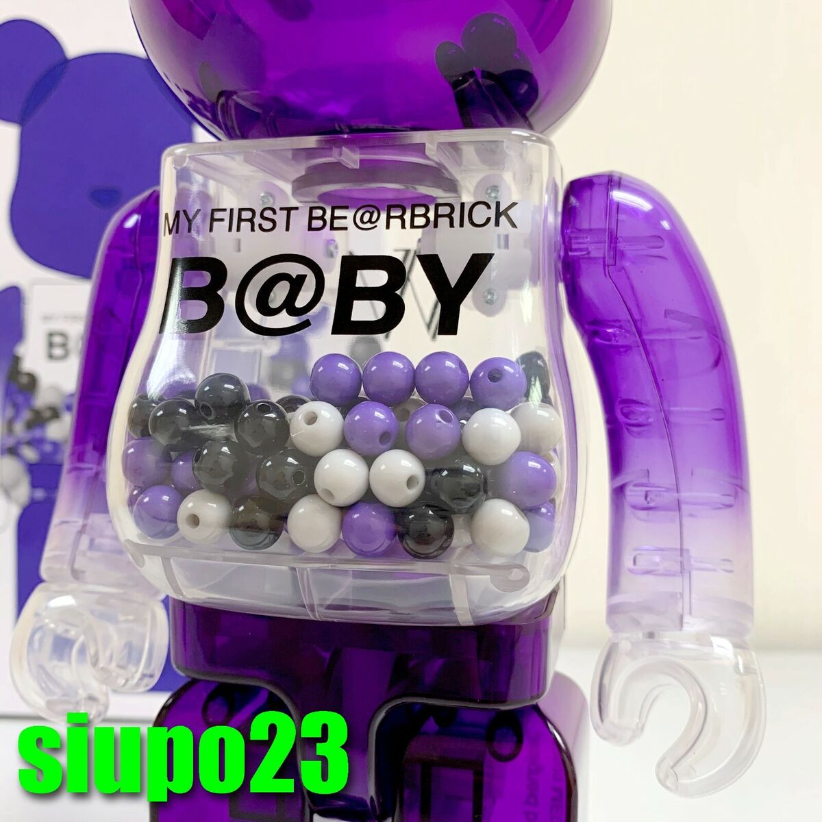 Medicom 400% + 100% Bearbrck ~ My First Baby Be@rbrck Macau Medicom 400% + 100% Bearbrck ~ My First Baby Be@rbrck Macau