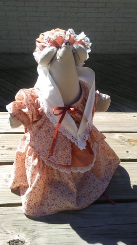 16.5" Cloth Grandma Mouse Door Stopper Stay