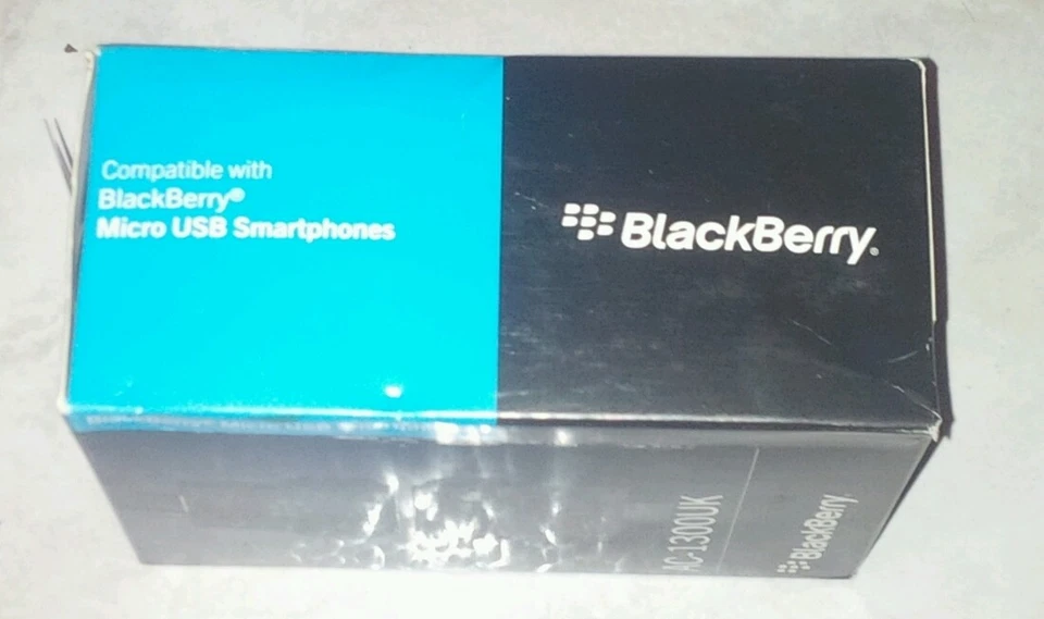 BLACKBERRY GENUINE OFFICIAL UK ACCESSORY MICRO USB CHARGER BUNDLE AC-1300UK  - Image 2 of 2