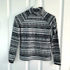 Girls Nike Pro athletic top