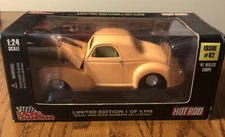 Racing Champions HOT ROD MAGAZINE ISSUE #62 '41 WILLYS COUPE PEACH 1:24 NIB!!