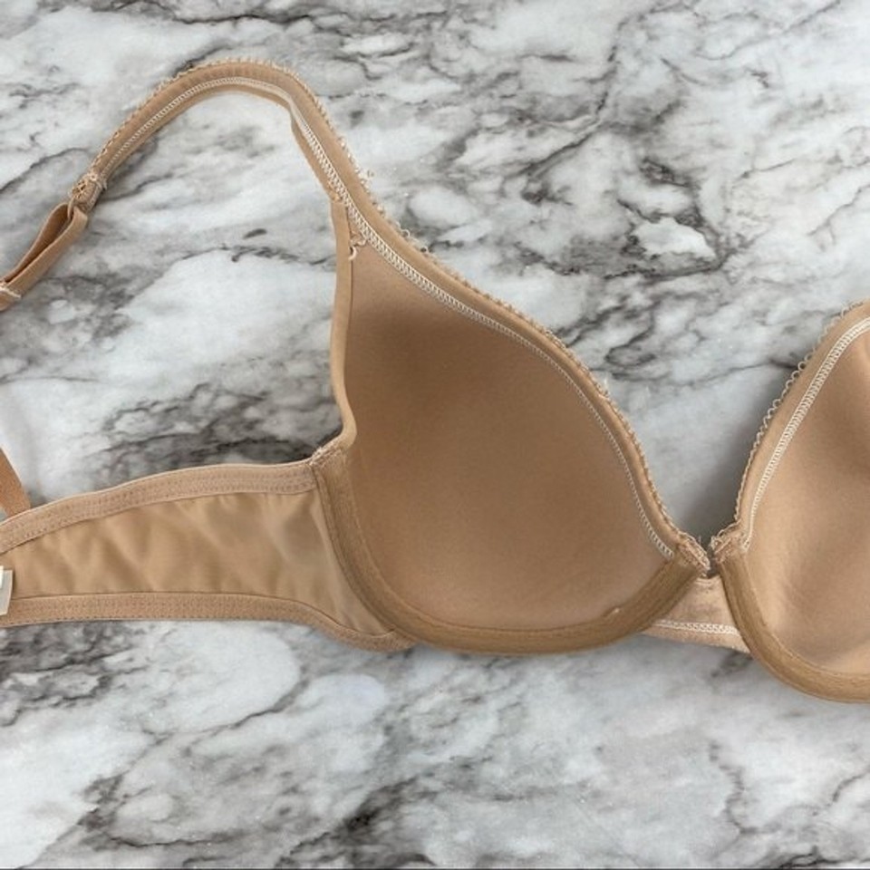 DKNY La Belle Nouvelle Adjustable Strap T Shirt Underwire Bra Beige