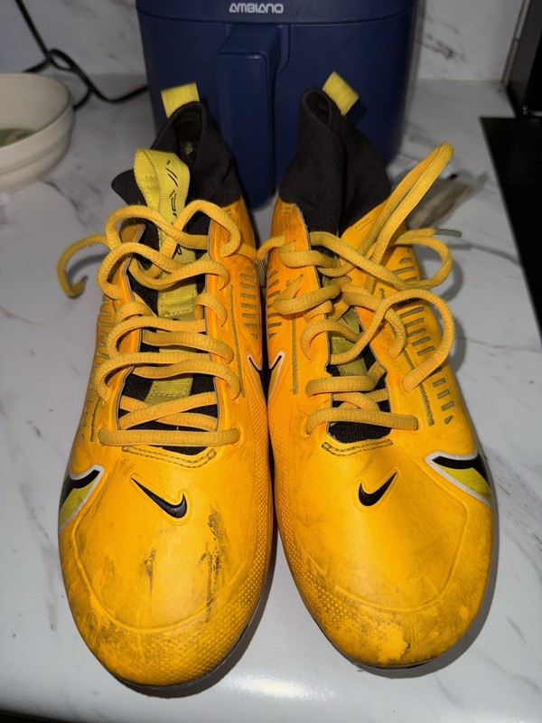Nike Yellow Football Cleats - Football Sport Cleats