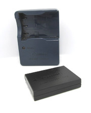 GENUINE CANON CB-2LU BATTERY CHARGER  NB-3L  POWERSHOT  SD500 SD550 SD100 SD110
