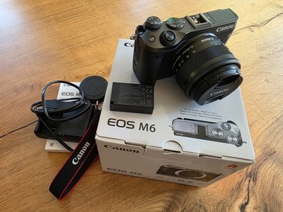 Canon EOS M6 Systemkamera mit EF-M 15-45mm IS STM Objektiv