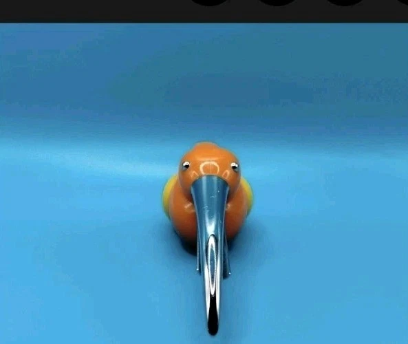 Pelador de verduras Boston Warehouse naranja y amarillo pájaro adorable Foto 3 de 3