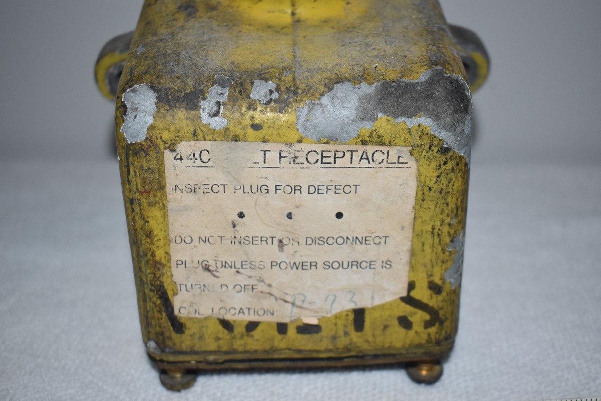 Crouse Hinds Condulet 440V Traffic Light Signal Connecting Box