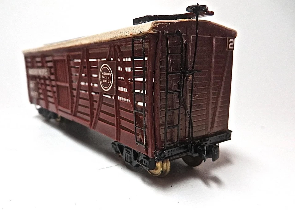 HO Pro Craftsman Built 36' Missouri Pacific Cattle Car Brass Wheels LOW SHIP - Image 3 of 4