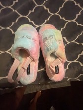 bebe Jeanna Faux Fur Slippers Size 9 Rainbow Pastel Tie Dye Backstrap