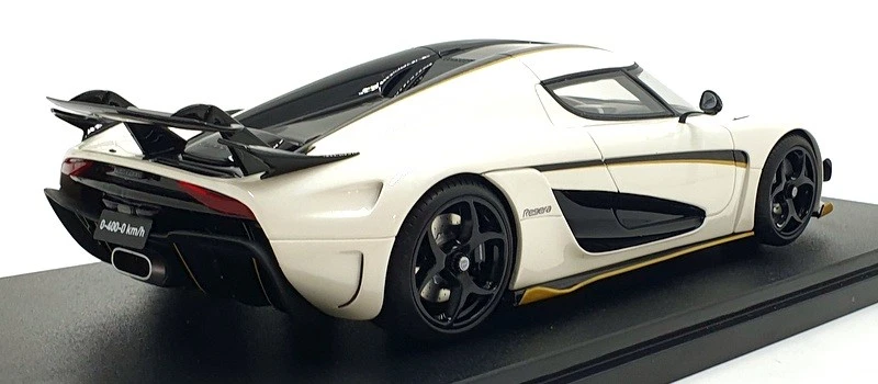 GT Spirit 1/18 Scale Resin GT913 - 2023 Koenigsegg Regera World Record - White - Image 2 of 4