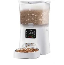 Petsuper Smart Pet Feeder For Dogs & Cats - App Control -New