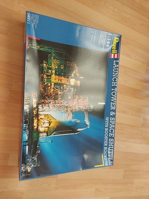 Revell | Launch Tower & Space Shuttle Limited Edition | Nr. 04911 | 1:144 OVP