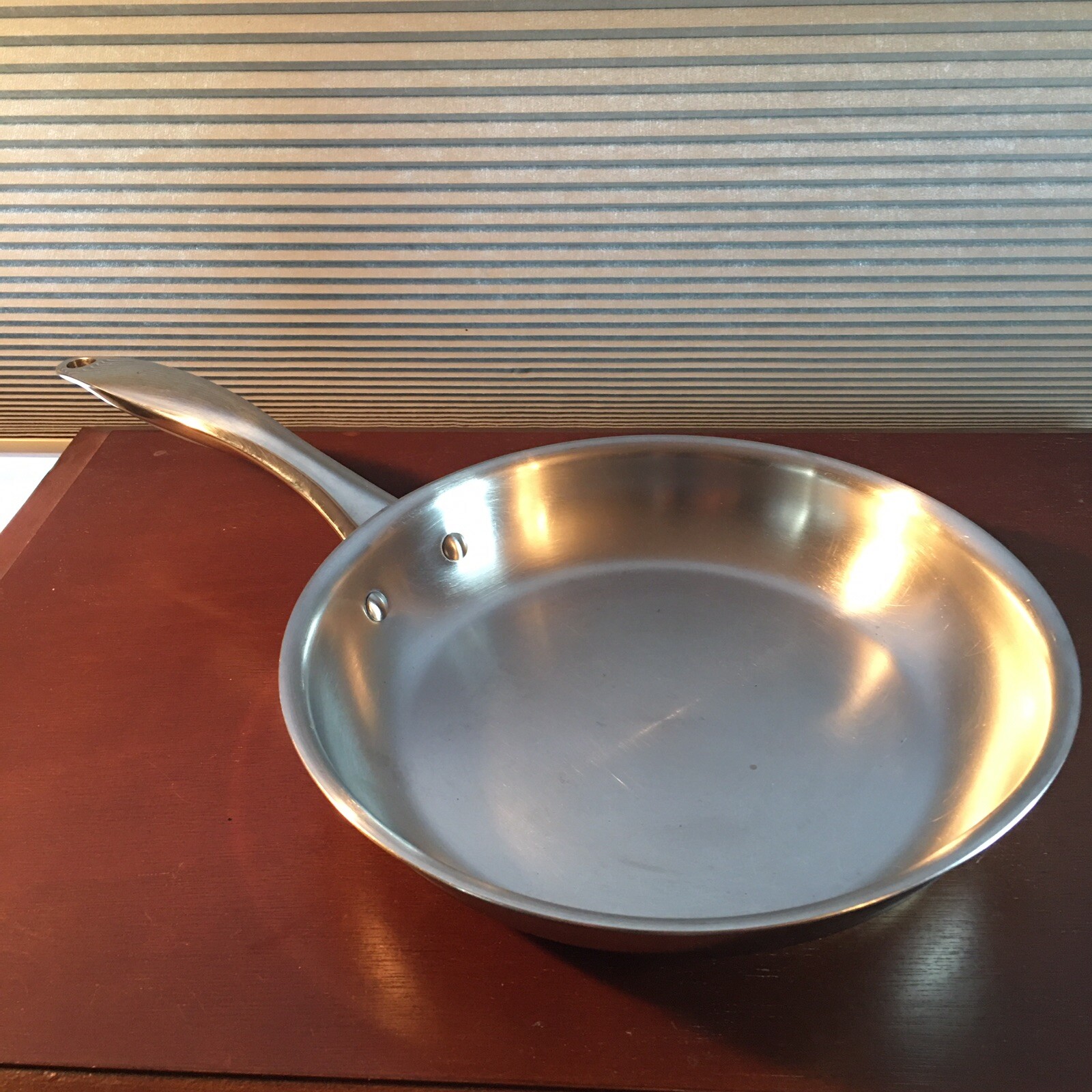 BELGIQUE Tools Of The Trade Stainless Steel 10" Pan w/ Silicone Handle